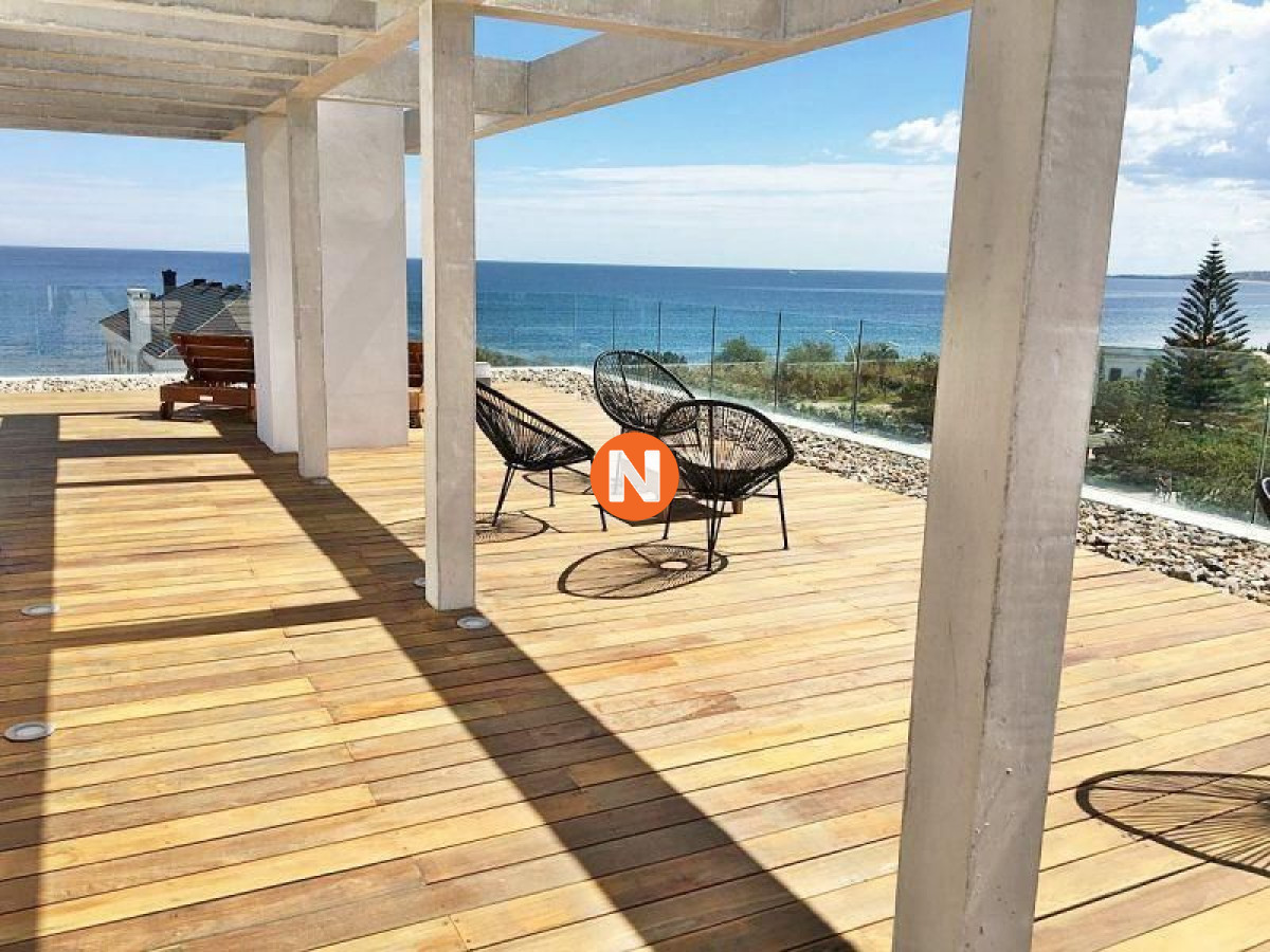 Apartamento Ref.225205 - Apartamento en venta Playa Mansa 2 dormitorios