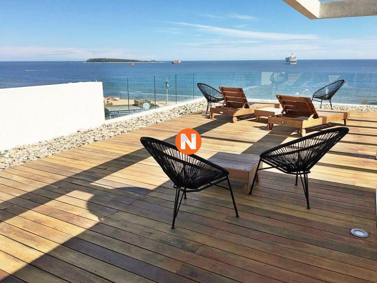 Apartamento Ref.225205 - Apartamento en venta Playa Mansa 2 dormitorios