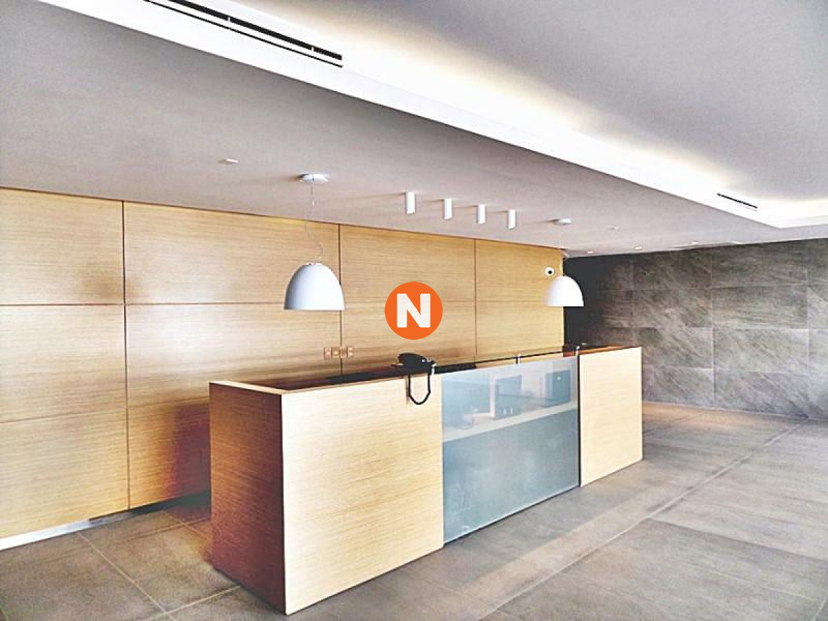 Apartamento Ref.225198 - Venta apartamento dos dormitorios Punta del este Playa Brava edificio Torre esmeralda