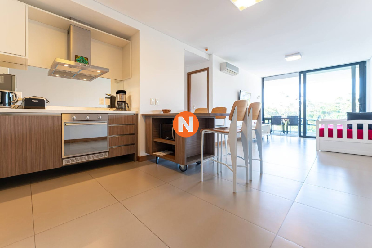 Apartamento Ref.225190 - Venta apartamento un dormitorio Punta del este playa Mansa primera linea