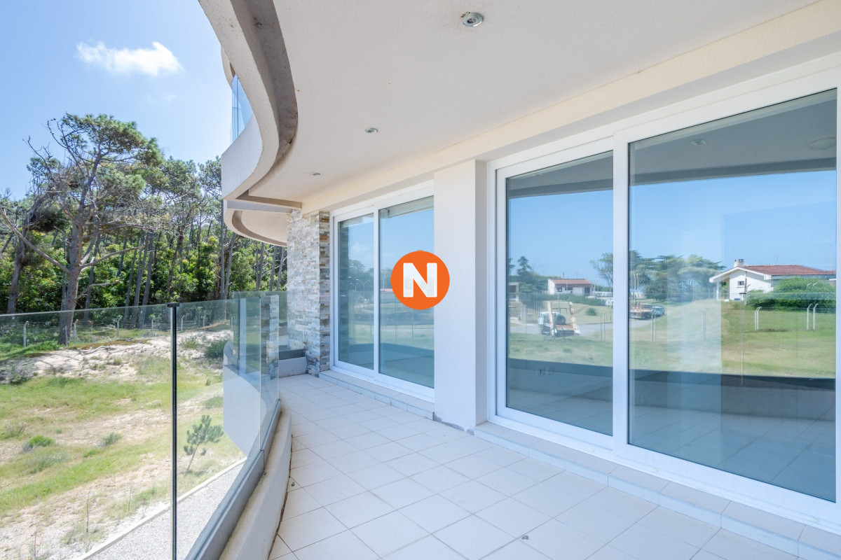 Apartamento Ref.225207 - Apartamento en Venta y Alquiler, Mansa, Punta del Este, 2 Dormitorios.