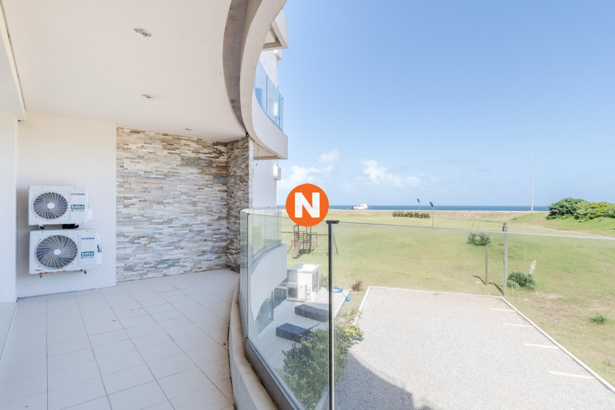 Apartamento Ref.225207 - Apartamento en Venta y Alquiler, Mansa, Punta del Este, 2 Dormitorios.