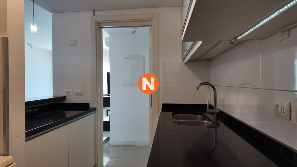 Apartamento Ref.225197 - Venta apartamento dos dormitorios Punta del Este Playa Brava edificio Wind Tower