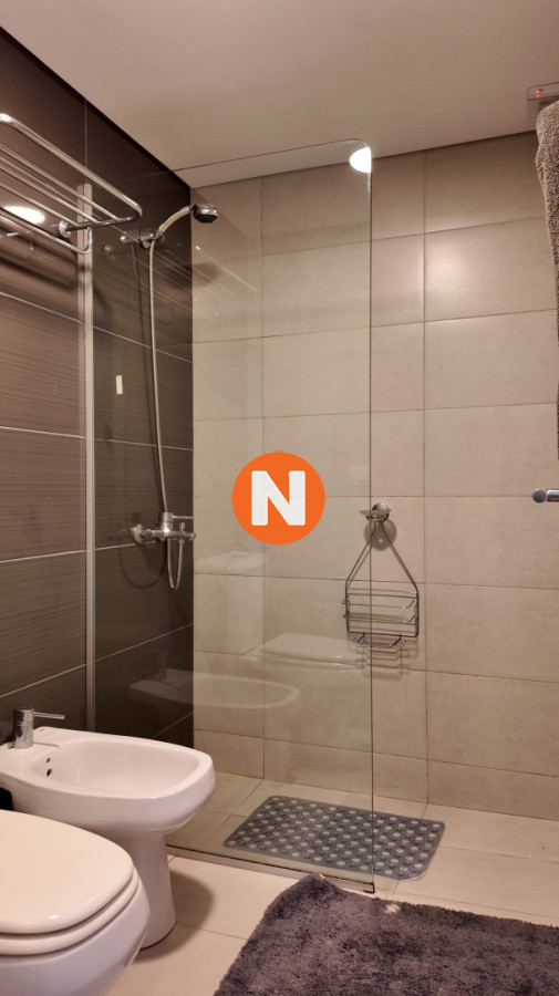 Apartamento Ref.225197 - Venta apartamento dos dormitorios Punta del Este Playa Brava edificio Wind Tower