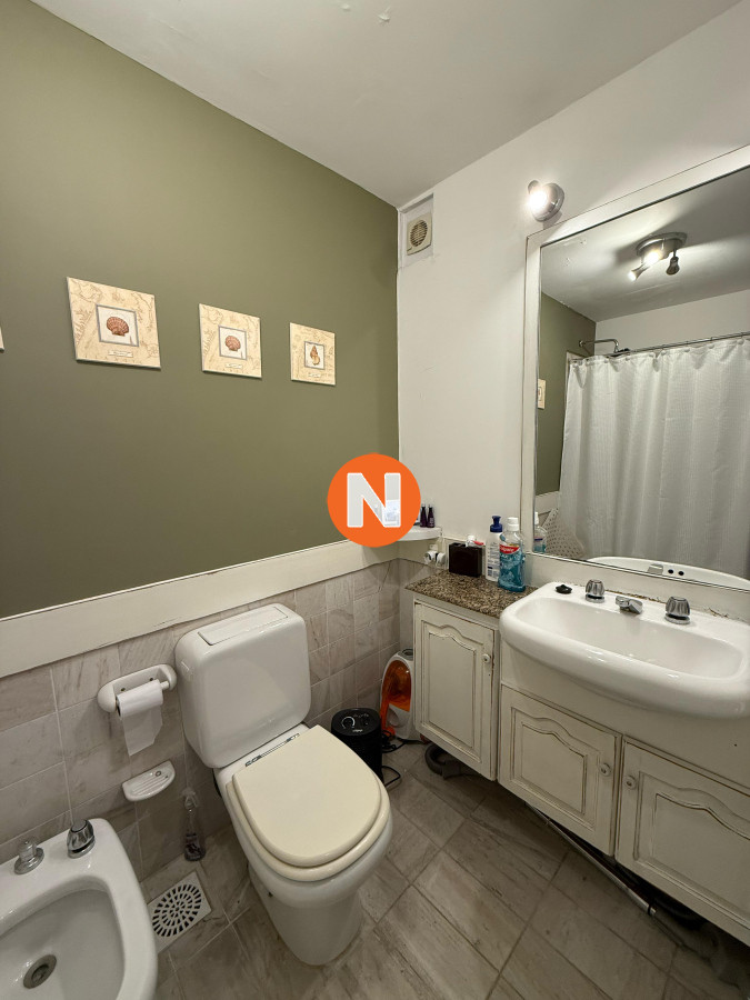 Apartamento Ref.225216 - APARTAMENTO 2 DORMITORIOS EN PUNTA DEL ESTE EN VENTA A PASOS DEL MAR