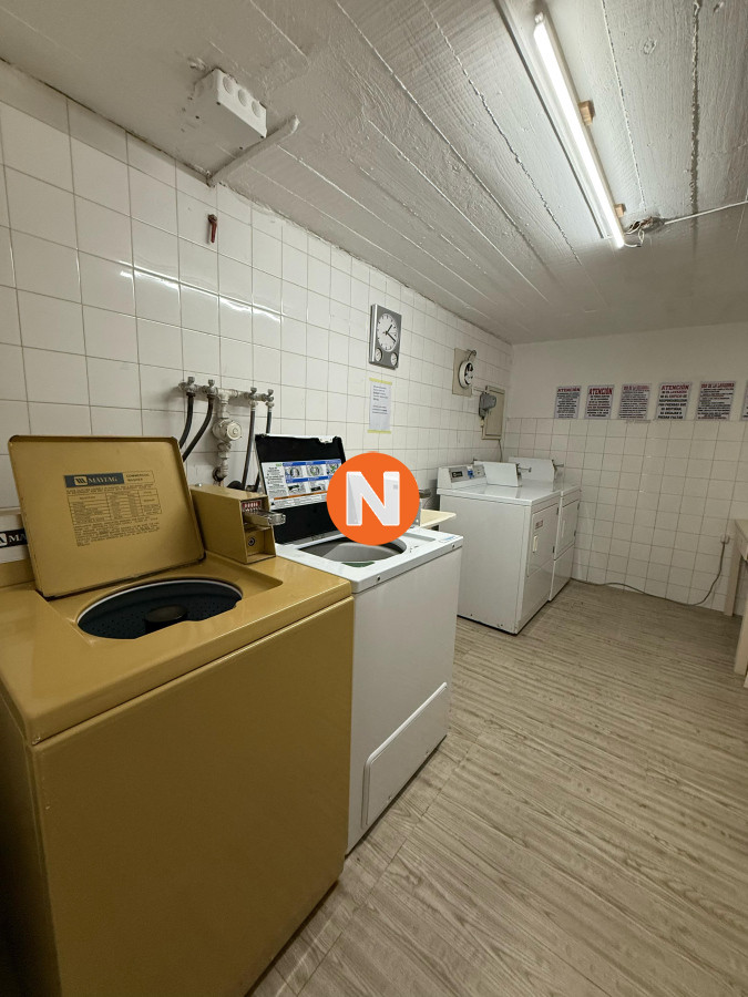 Apartamento Ref.225216 - APARTAMENTO 2 DORMITORIOS EN PUNTA DEL ESTE EN VENTA A PASOS DEL MAR