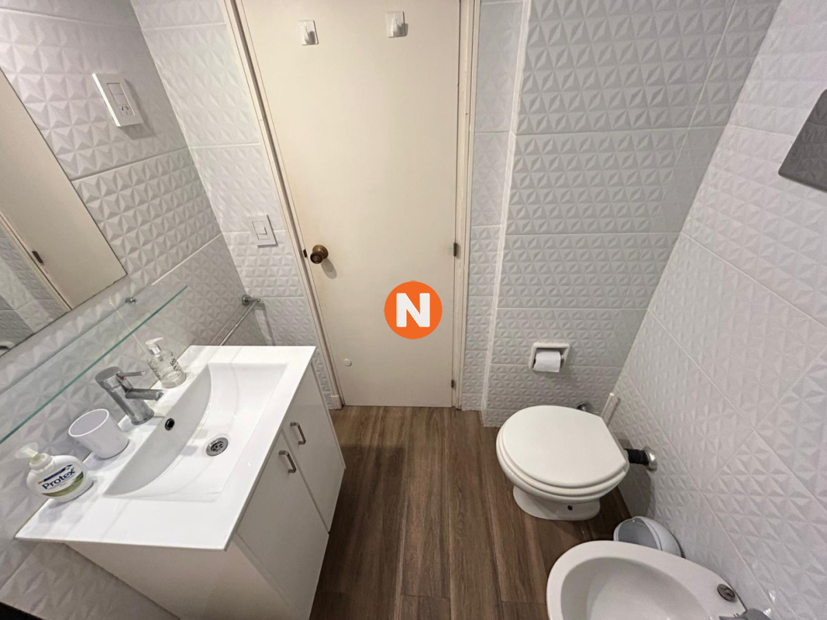 Apartamento Ref.225189 - Venta apartamento un dormitorio Punta del este playa Brava edificio Marenostrum vista al mar