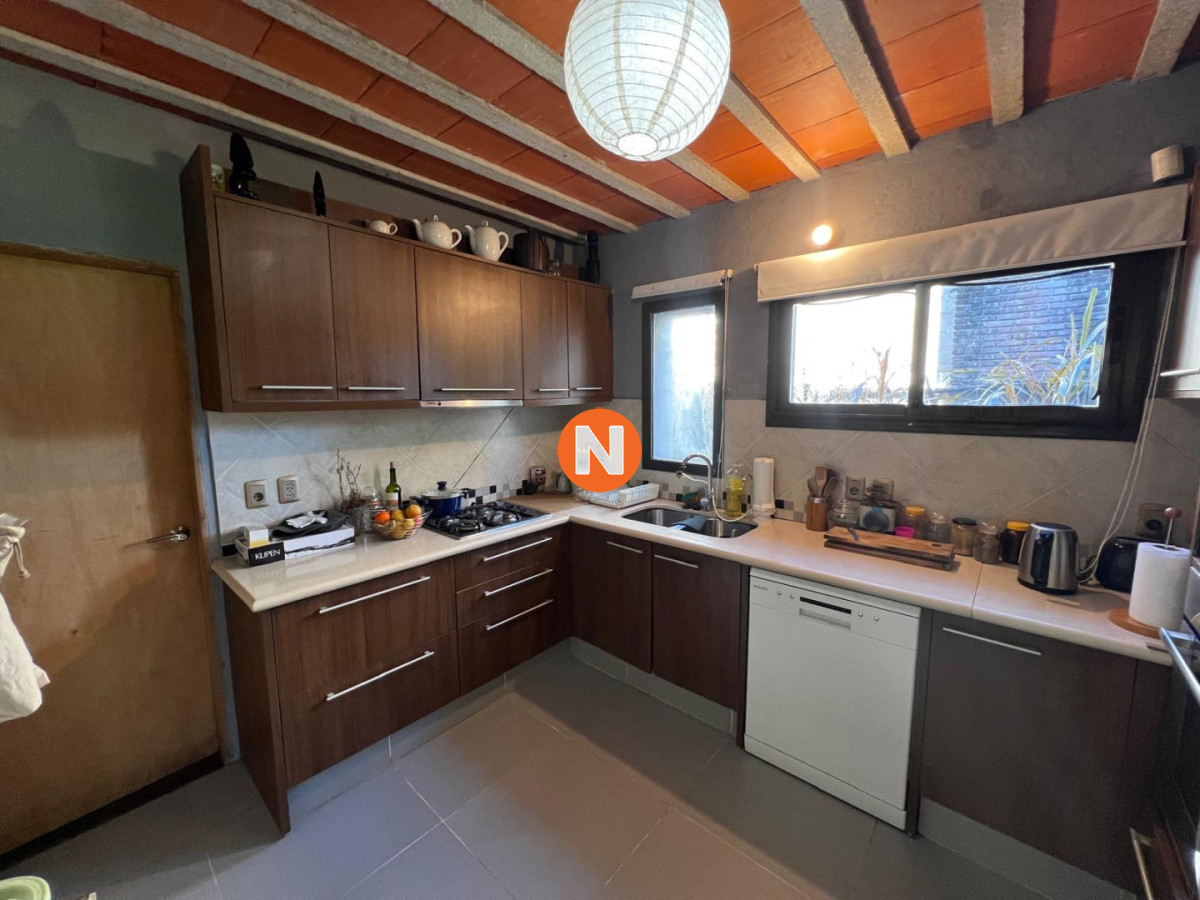 Casa Ref.225212 - Casa 5 dormitorios