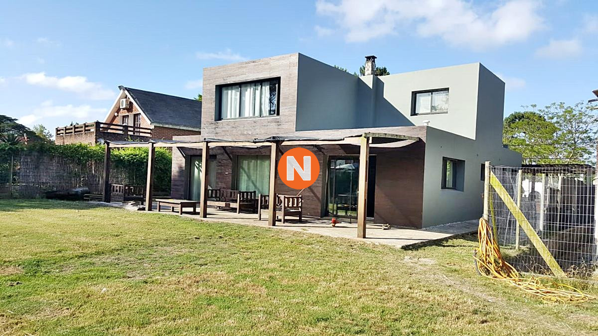 Casa Ref.225212 - Casa 5 dormitorios