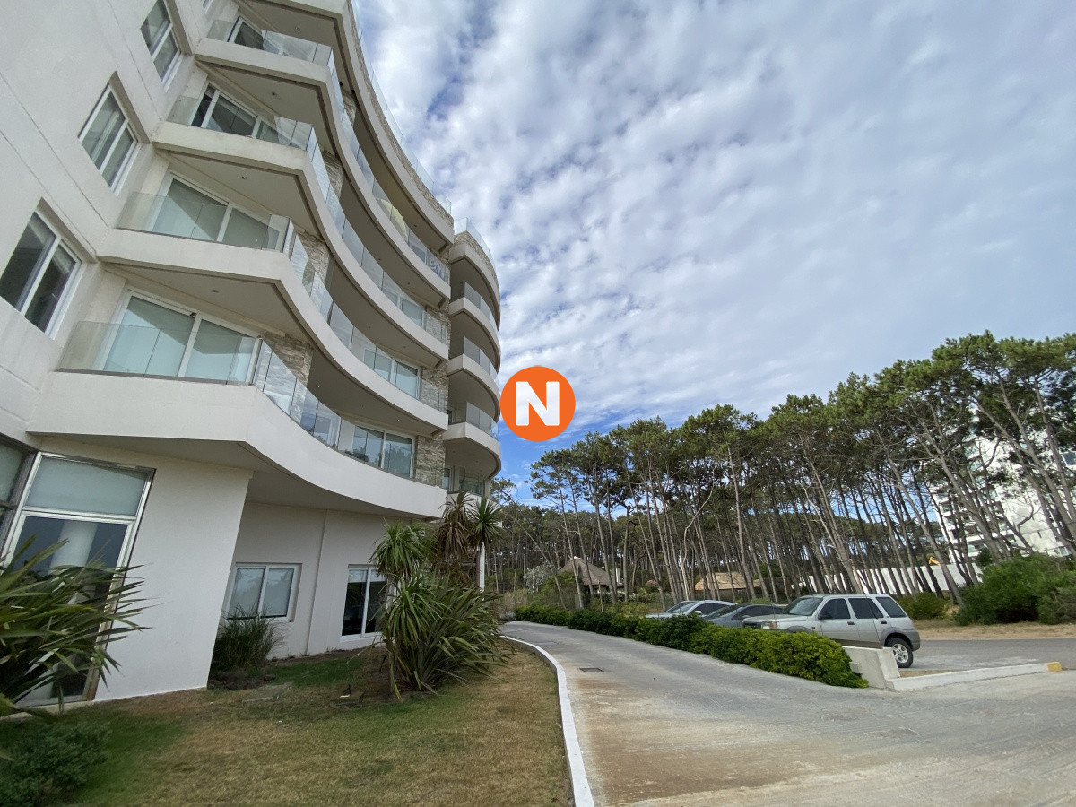 Apartamento Ref.225206 - Apartamento en Venta y Alquiler, Mansa, Punta del Este, 2 Dormitorios.