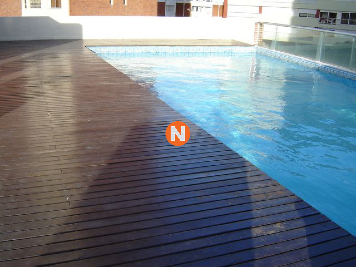 Apartamento Ref.225188 - Venta apartamento un dormitorio y medio punta del este edificio Triangulo Mansa