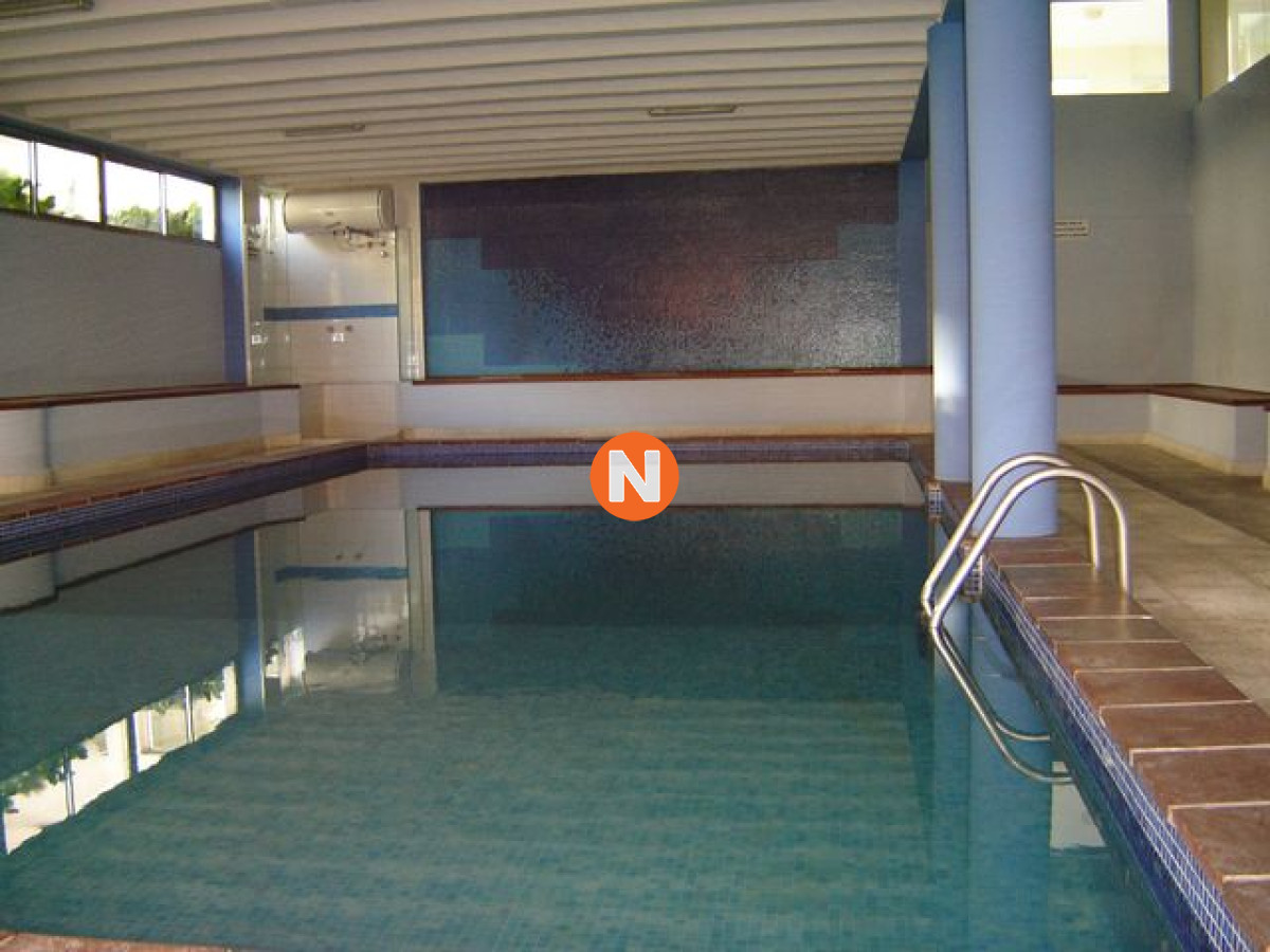 Apartamento Ref.225188 - Venta apartamento un dormitorio y medio punta del este edificio Triangulo Mansa