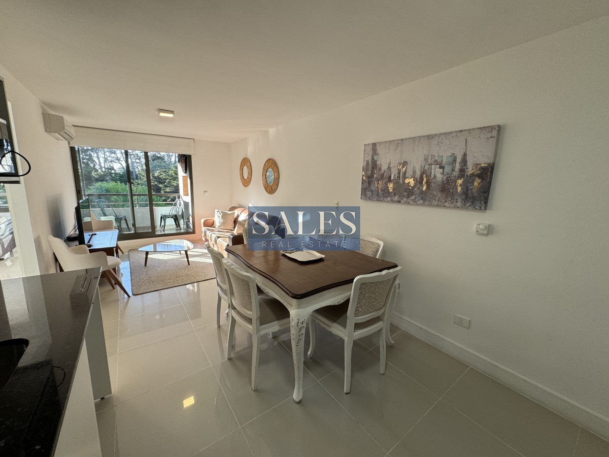 Apartamento ID.1288 - Apartamento en Punta del Este de 2 dormitorios a solo 1000 metros del mar.