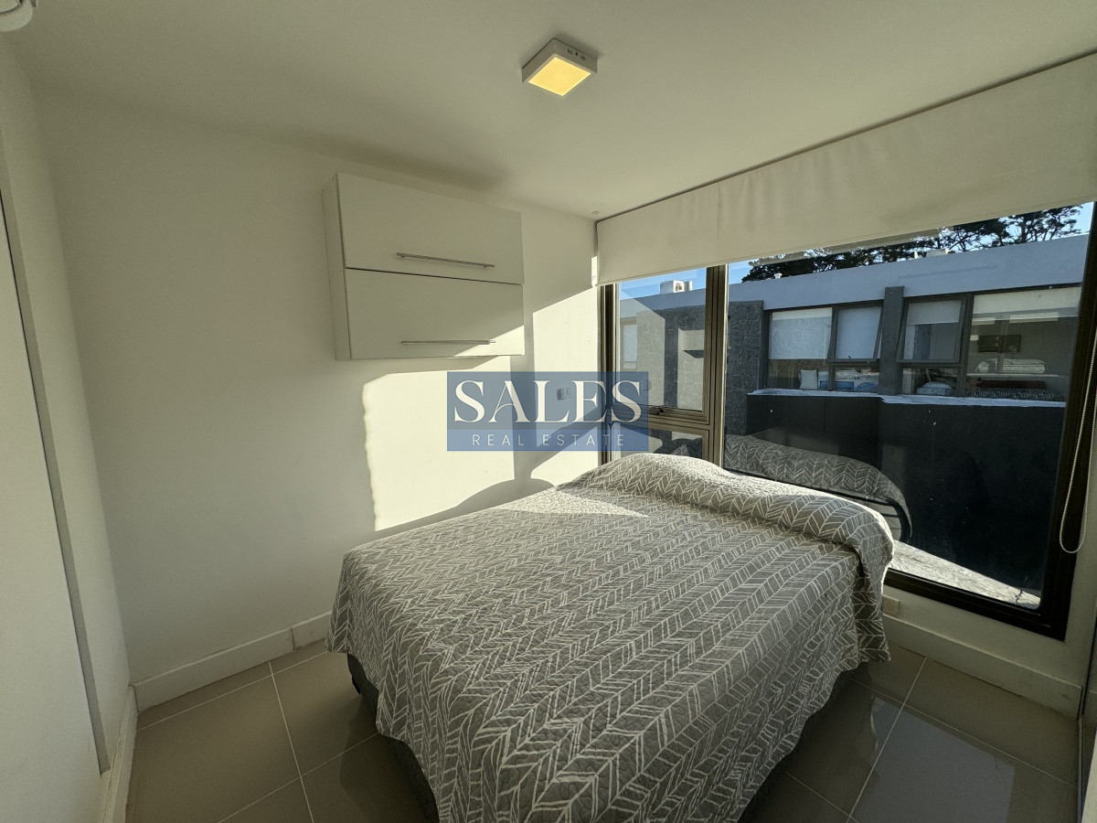 Apartamento ID.1288 - Apartamento en Punta del Este de 2 dormitorios a solo 1000 metros del mar.