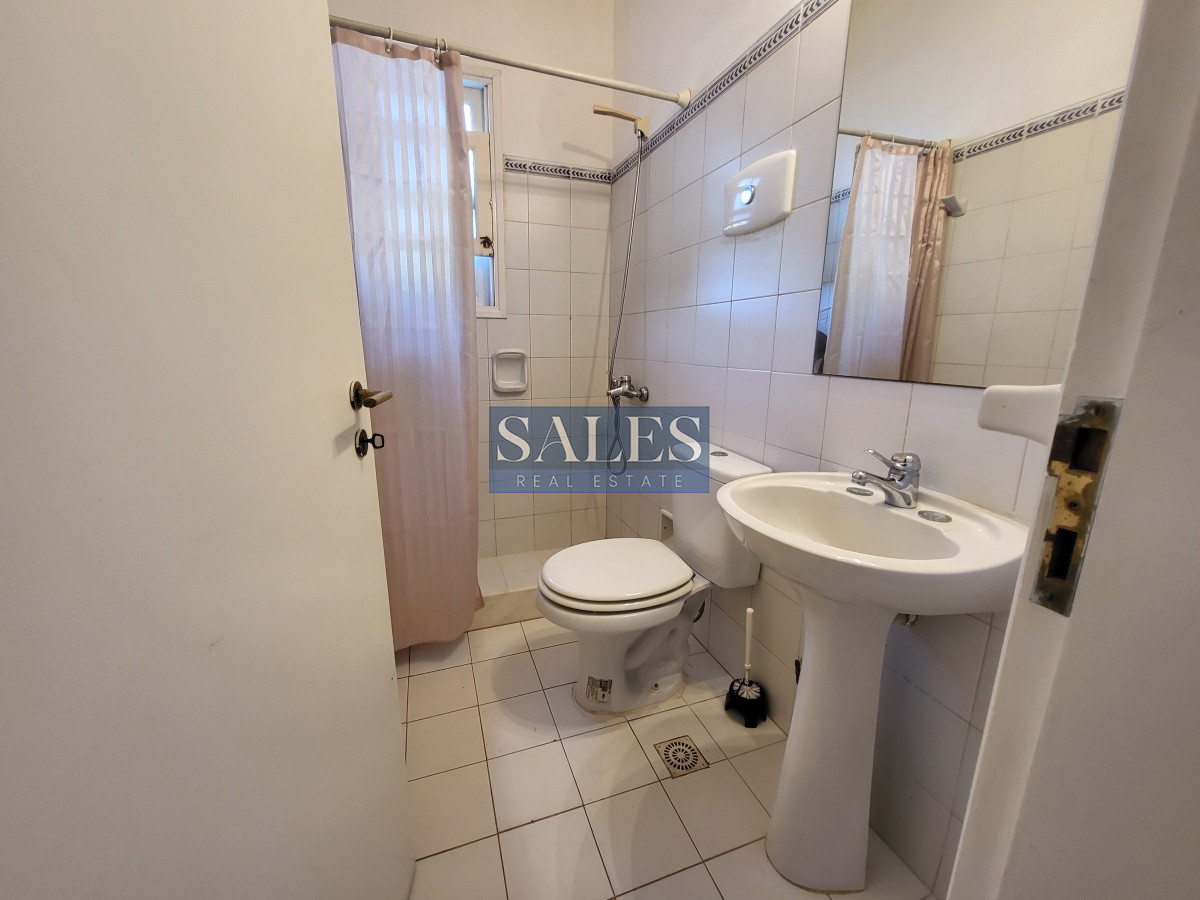 Casa ID.1460 - Venta casa cuatro dormitorios Punta del este barrio Arbolada parrillero y gran terreno