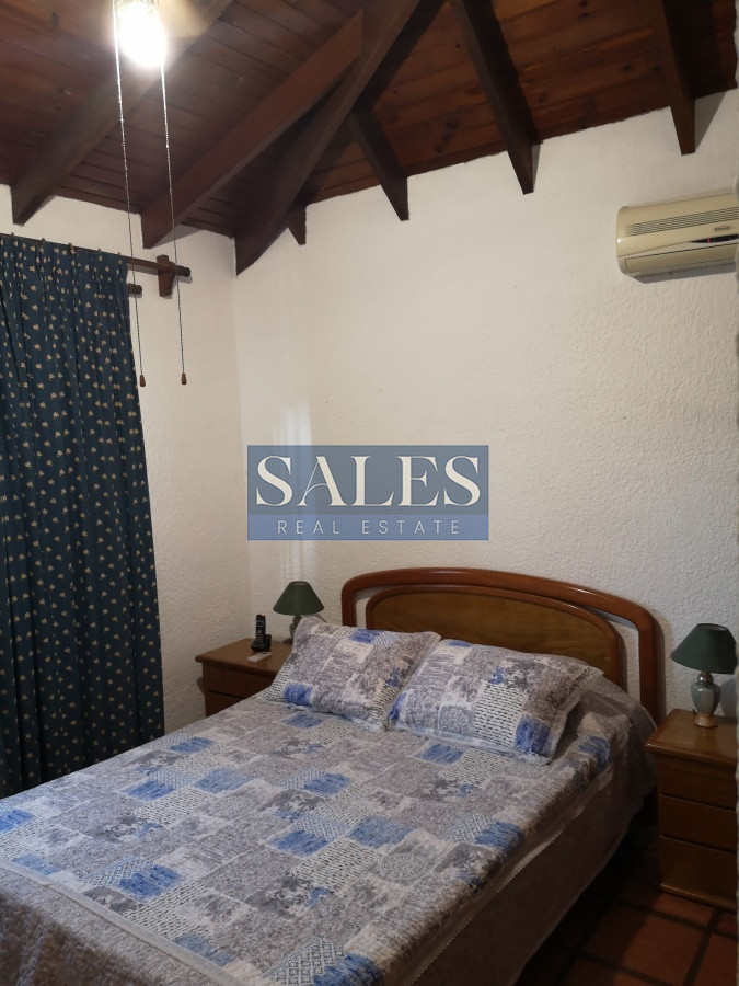 Casa ID.1412 - Venta casa cuatro dormitorios Punta del Este con piscina