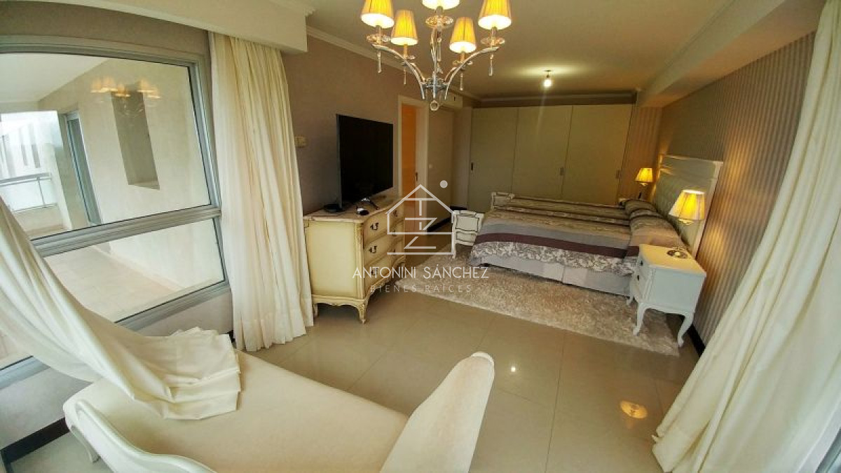 Apartamento ID.3201 - Exclusivo departamento en venta Playa Brava 4 dormitorios - Torre Lobos