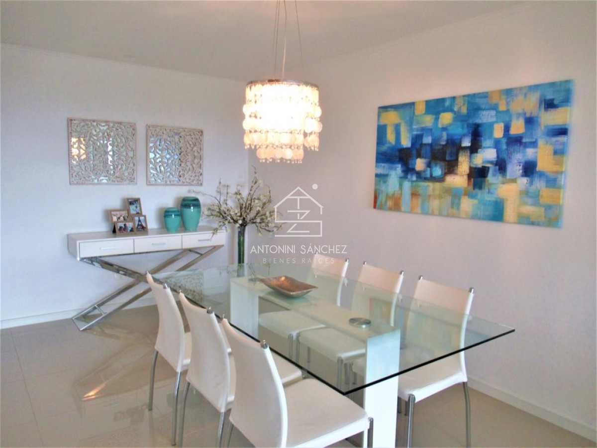 Apartamento ID.2416 - VENTA APARTAMENTO DOS DORMITORIOS PUNTA DEL ESTE EDIFICIO WIND TOWER