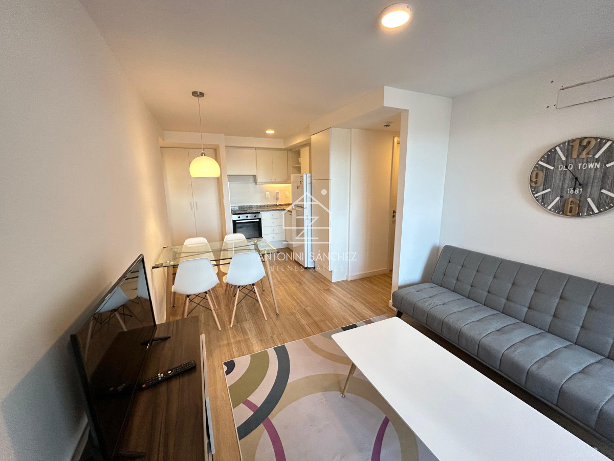 Apartamento ID.2431 - Venta apartamento dos dormitorios punta del este playa brava edificio siglo sol ii 