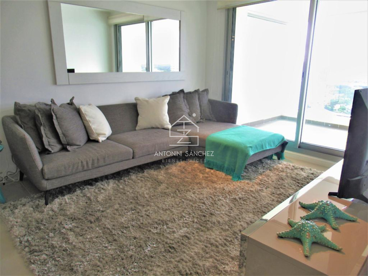 Apartamento ID.2416 - VENTA APARTAMENTO DOS DORMITORIOS PUNTA DEL ESTE EDIFICIO WIND TOWER