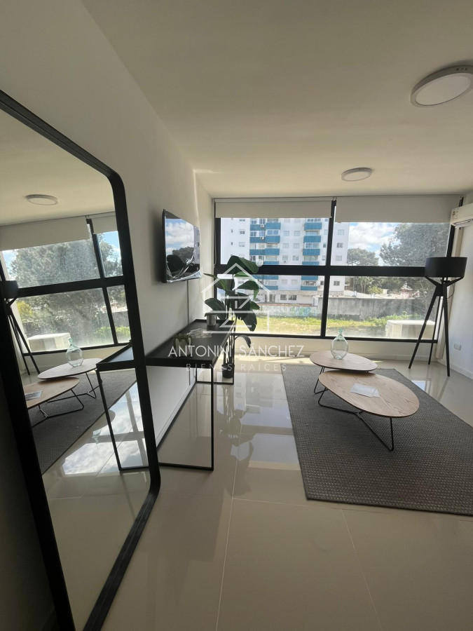 Apartamento ID.2384 - Oportunidad en venta Punta del Este edificio Otto Uno 1 dormitorio con cochera