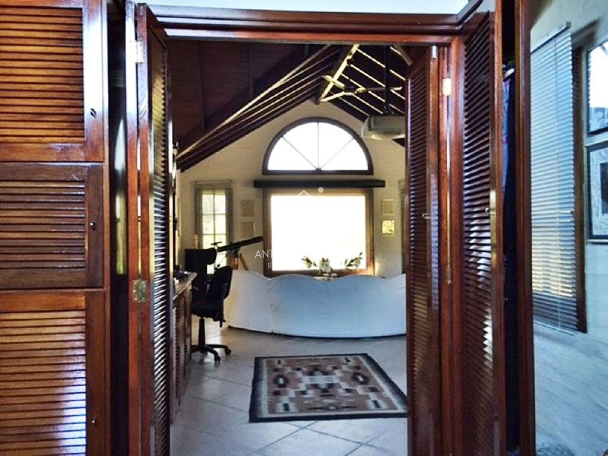 Casa ID.2574 - Casa en venta Pinares 3 dormitorios