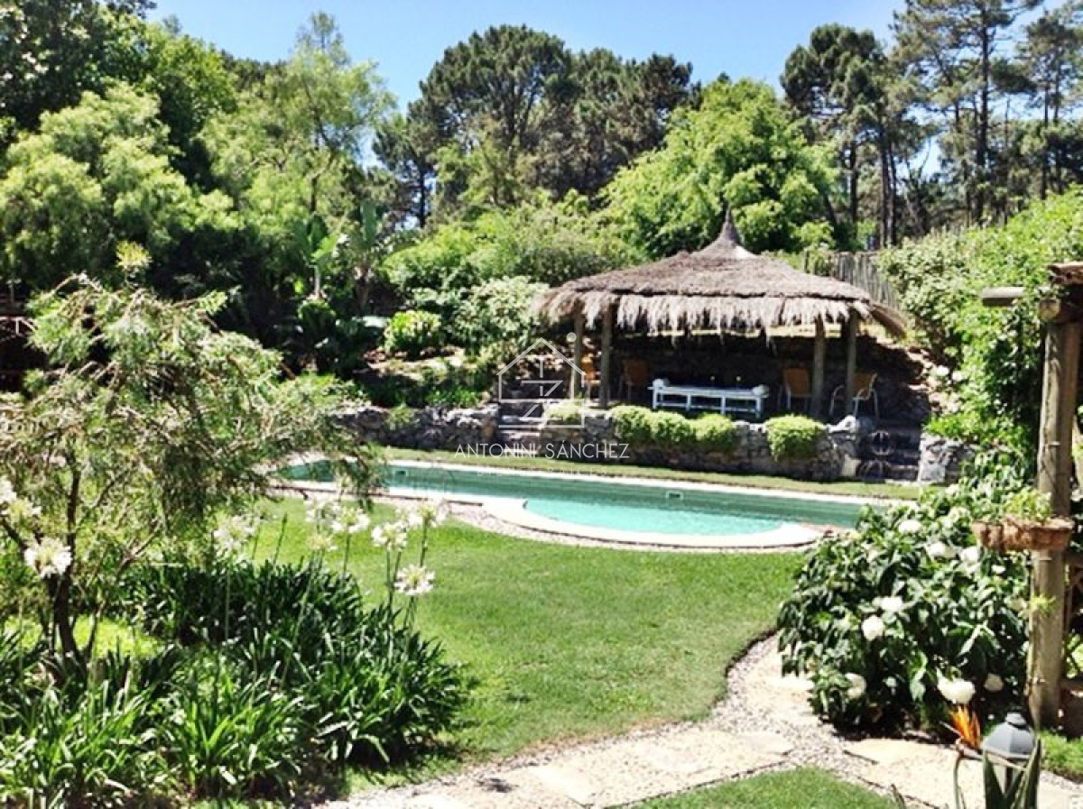 Casa ID.2574 - Casa en venta Pinares 3 dormitorios