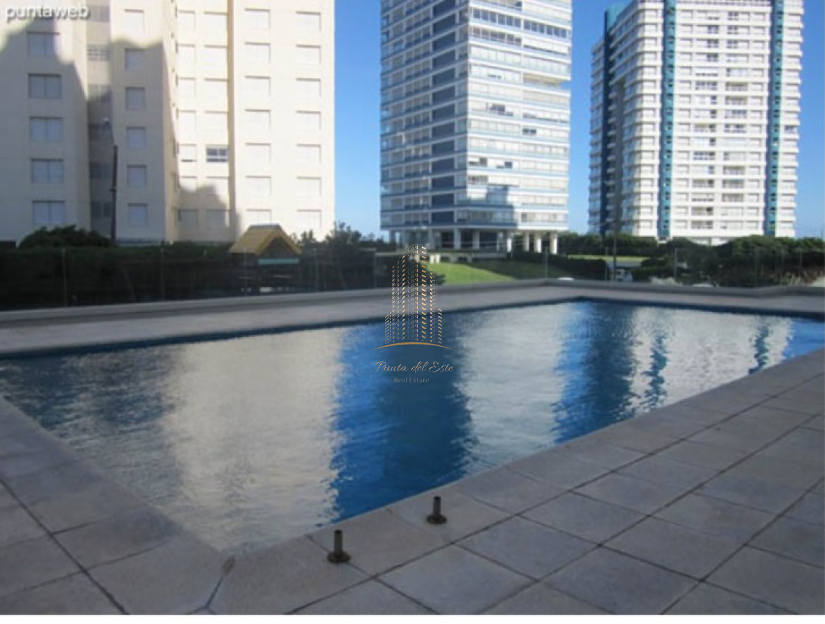 Apartamento ID.950 - EXCELENTE APARTAMENTO ALQUILER TEMPORAL PUNTA DEL ESTE PLAYA BRAVA