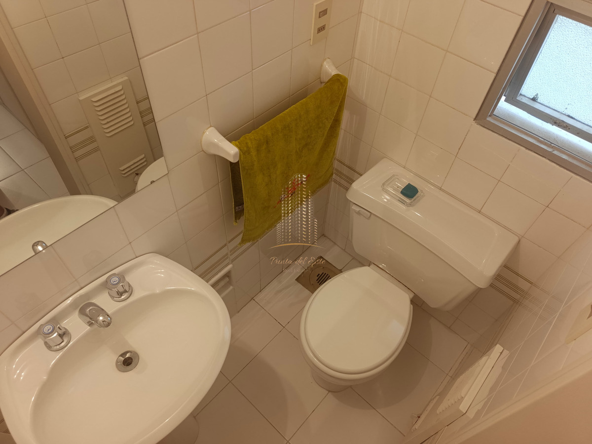 Apartamento ID.950 - EXCELENTE APARTAMENTO ALQUILER TEMPORAL PUNTA DEL ESTE PLAYA BRAVA