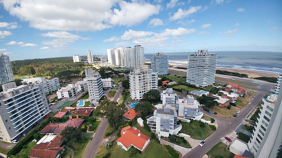 Apartamento ID.843 - Venta y alquiler temporal en Punta del Este 