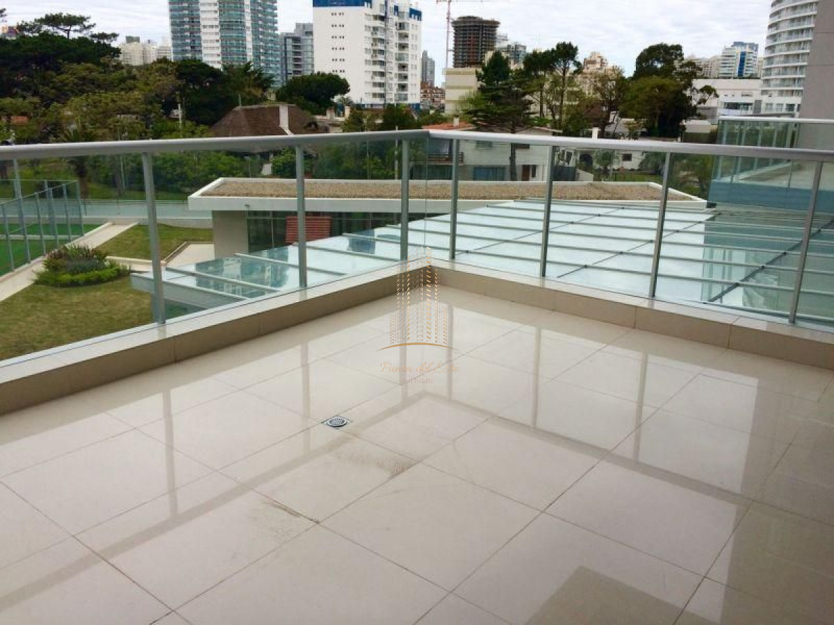 Apartamento ID.948 - Apartamento en alquiler temporal y venta, Punta del Este