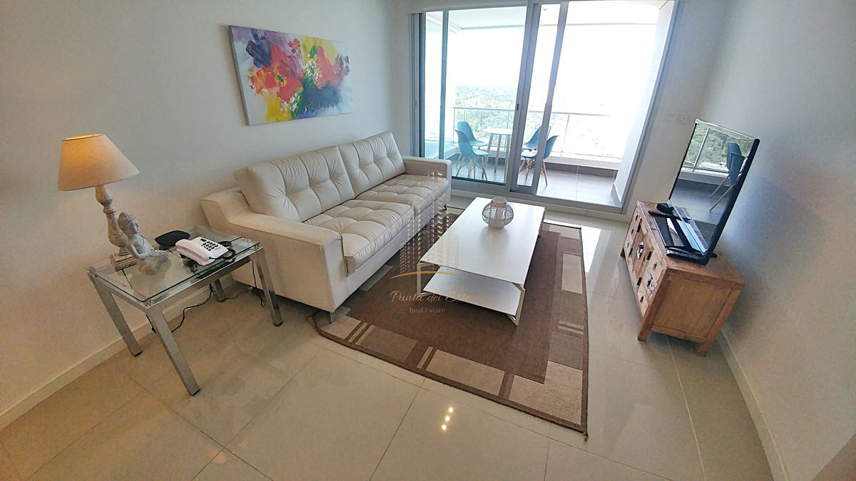 Apartamento ID.843 - Venta y alquiler temporal en Punta del Este 