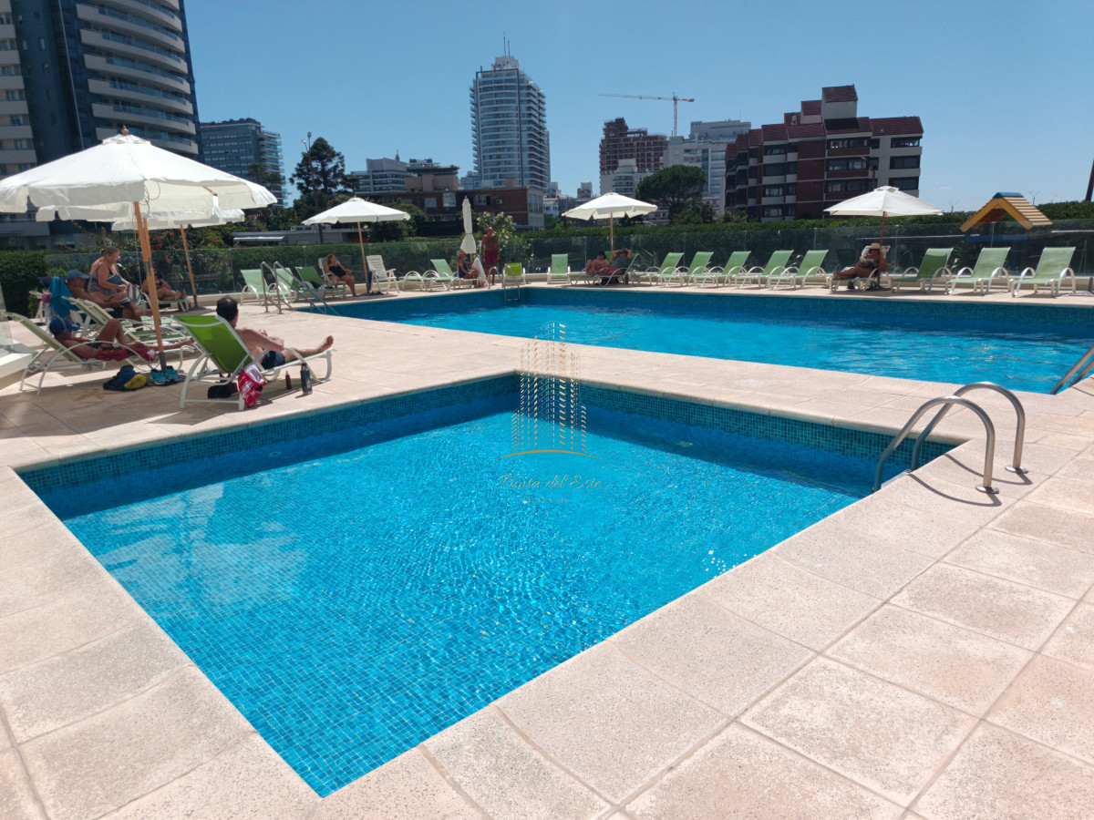 Apartamento ID.950 - EXCELENTE APARTAMENTO ALQUILER TEMPORAL PUNTA DEL ESTE PLAYA BRAVA