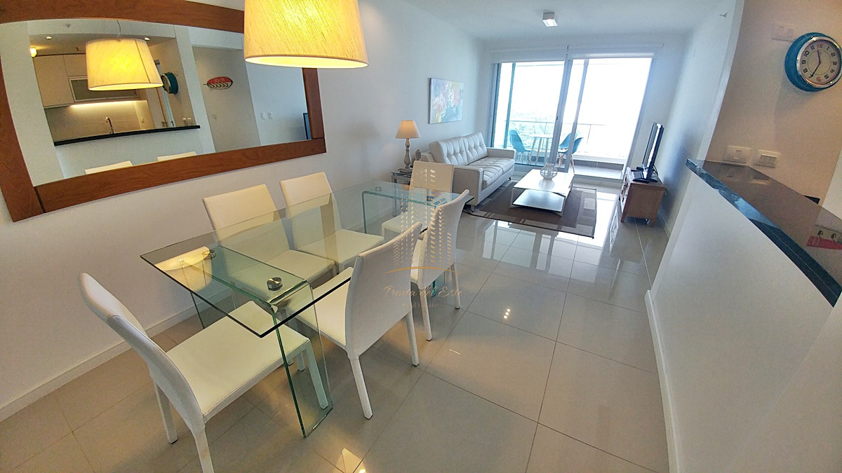 Apartamento ID.843 - Venta y alquiler temporal en Punta del Este 