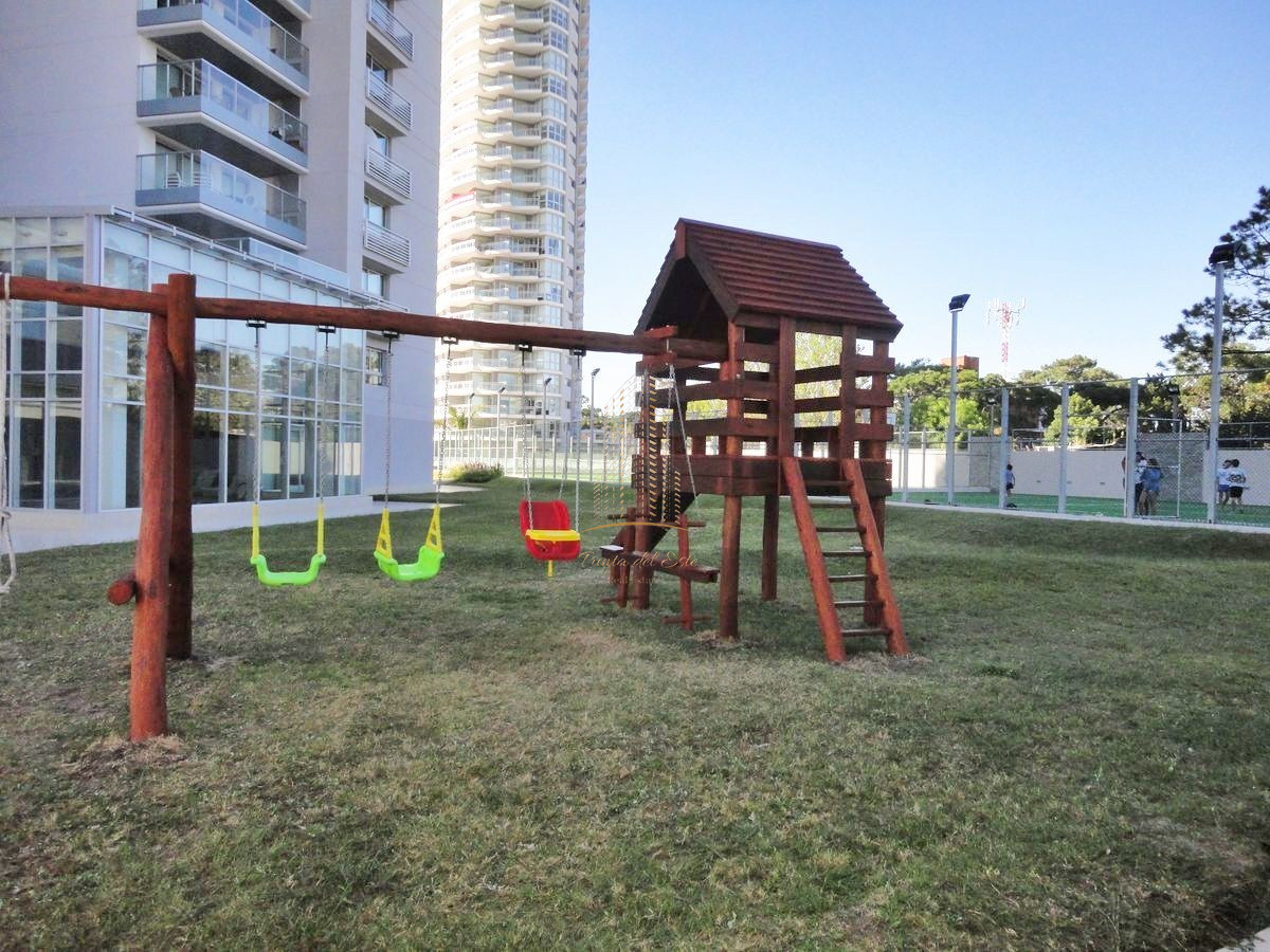 Apartamento ID.948 - Apartamento en alquiler temporal y venta, Punta del Este