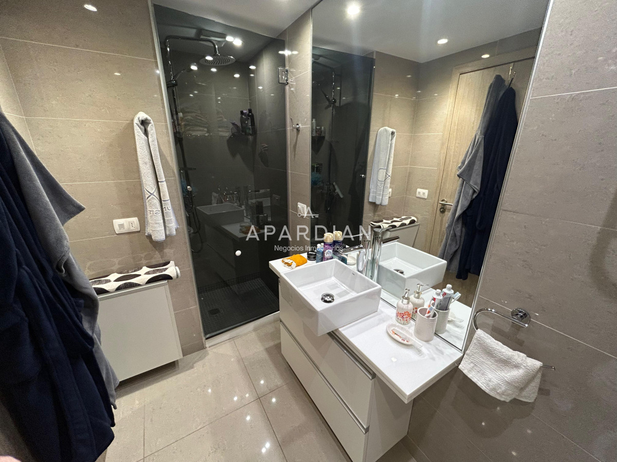 Apartamento ID.21098162 - Venta apartamento un dormitorio punta del este edificio onix 