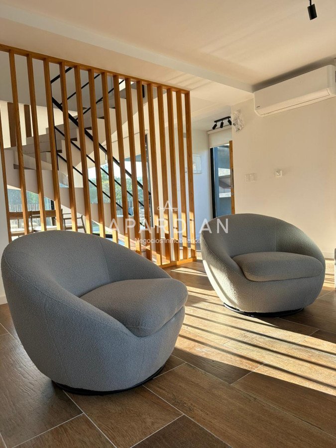 Casa ID.21097583 - Casa en Alquiler temporal de 3 dormitorios y 3 baños, barrio privado Punta del Este