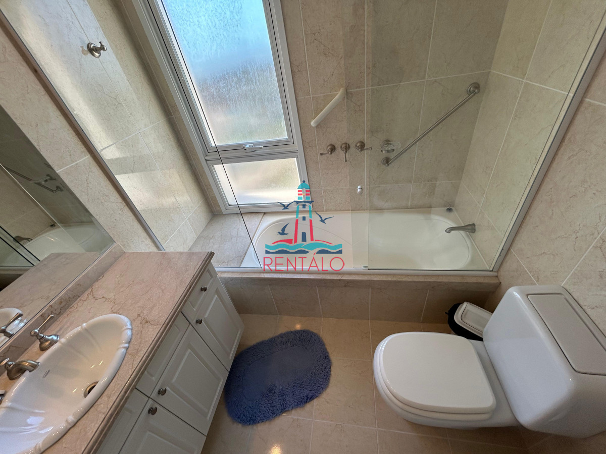 Apartamento ID.329 - Apartamento en venta de 3 dormitorios en Le Jardin Punta del este 