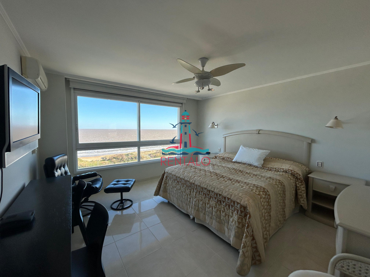 Apartamento ID.329 - Apartamento en venta de 3 dormitorios en Le Jardin Punta del este 