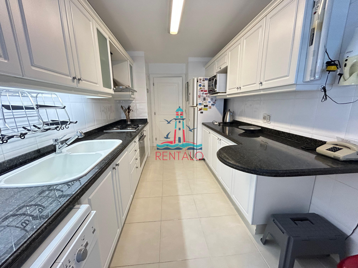 Apartamento ID.329 - Apartamento en venta de 3 dormitorios en Le Jardin Punta del este 