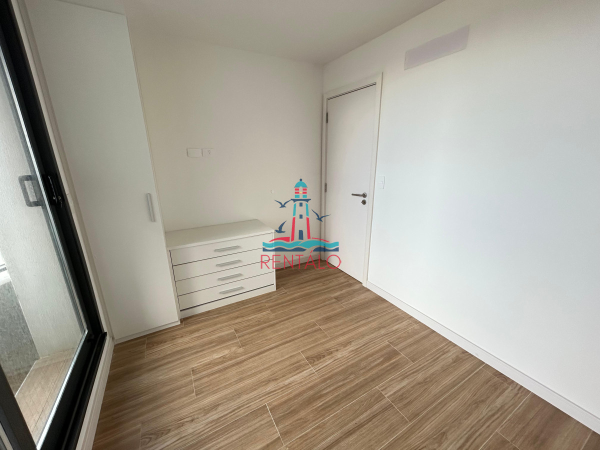 Apartamento ID.321 - Venta apartamento un dormitorio punta del este playa brava edificio siglo sol