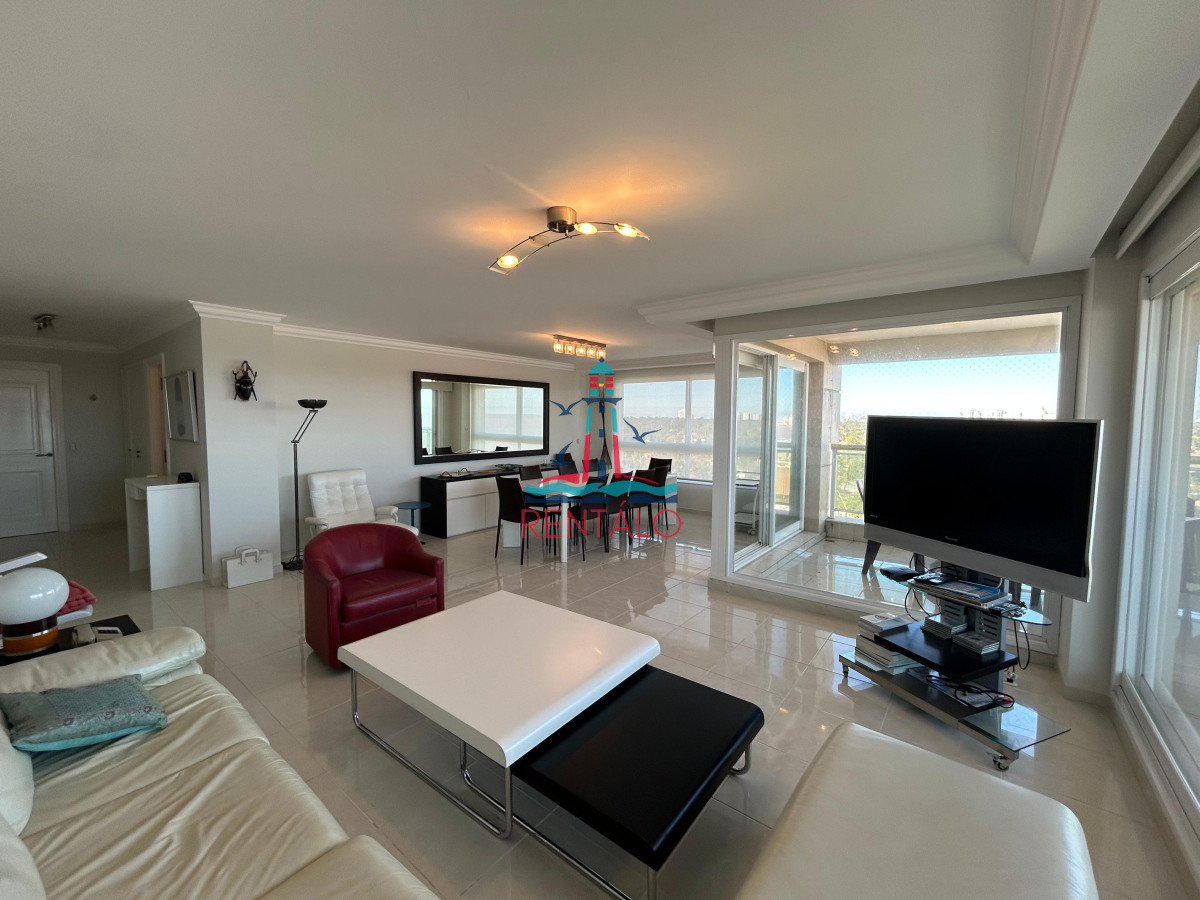 Apartamento ID.329 - Apartamento en venta de 3 dormitorios en Le Jardin Punta del este 