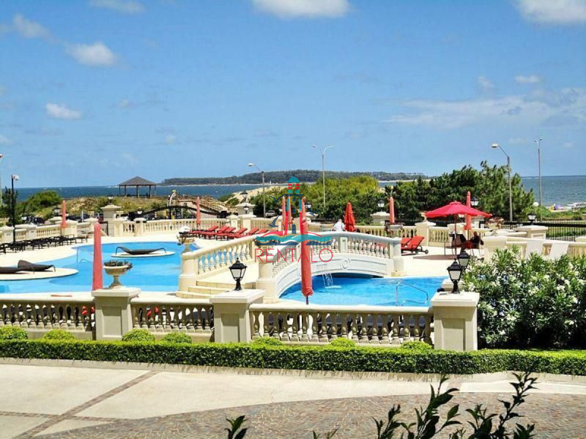 Apartamento ID.329 - Apartamento en venta de 3 dormitorios en Le Jardin Punta del este 