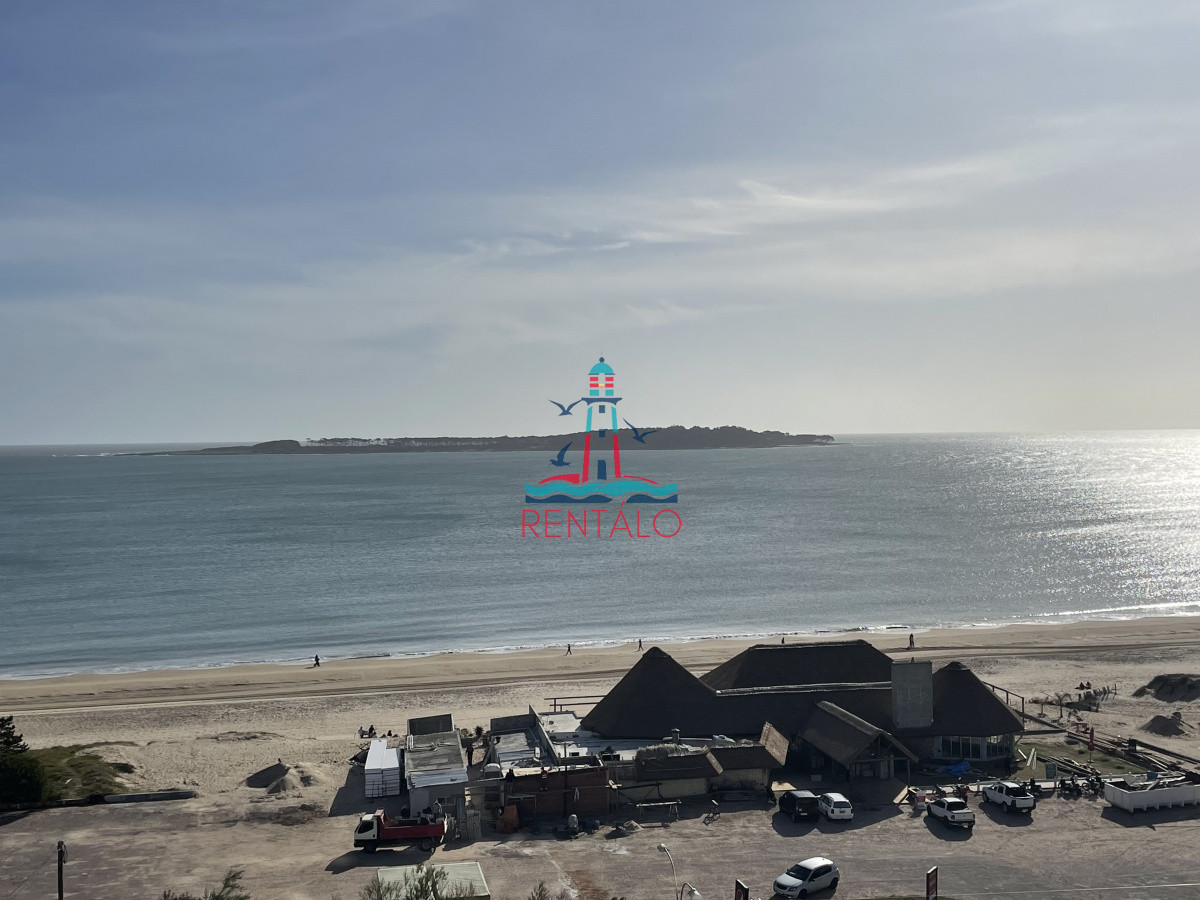 Apartamento ID.197 - Apartamento en venta 3 dormitorios en Punta del Este primera linea mansa 