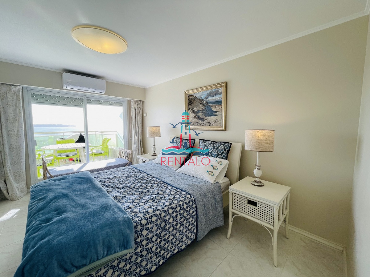 Apartamento ID.197 - Apartamento en venta 3 dormitorios en Punta del Este primera linea mansa 