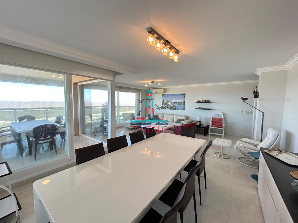 Apartamento ID.329 - Apartamento en venta de 3 dormitorios en Le Jardin Punta del este 