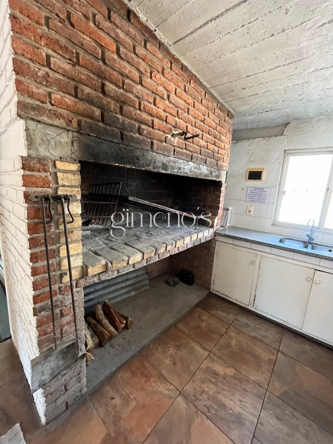 Apartamento ID.207 - Oportunidad de Apartamento 2 dormitorios en venta Punta del Este