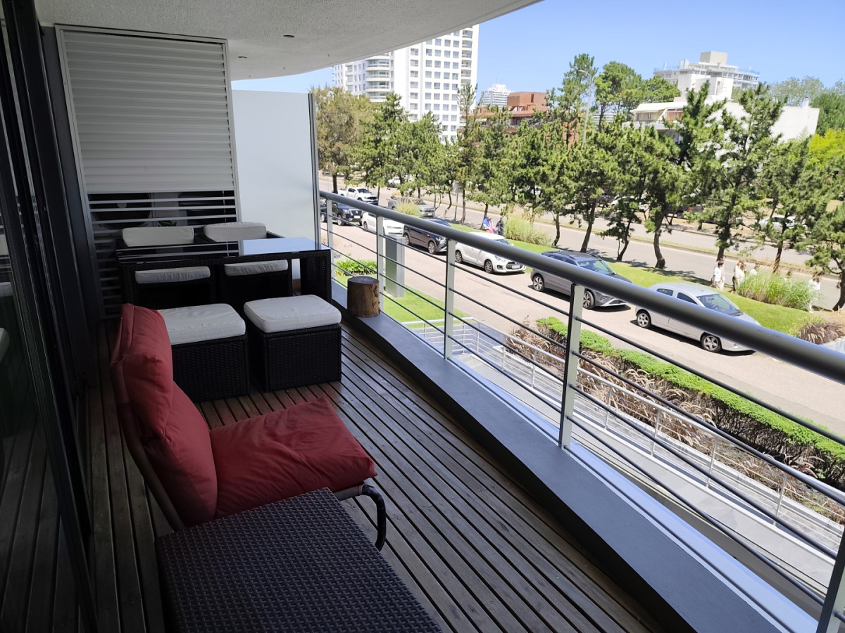Apartamento ID.273 - Venta apartamento dos dormitorios Punta del este edificio Tressesenta