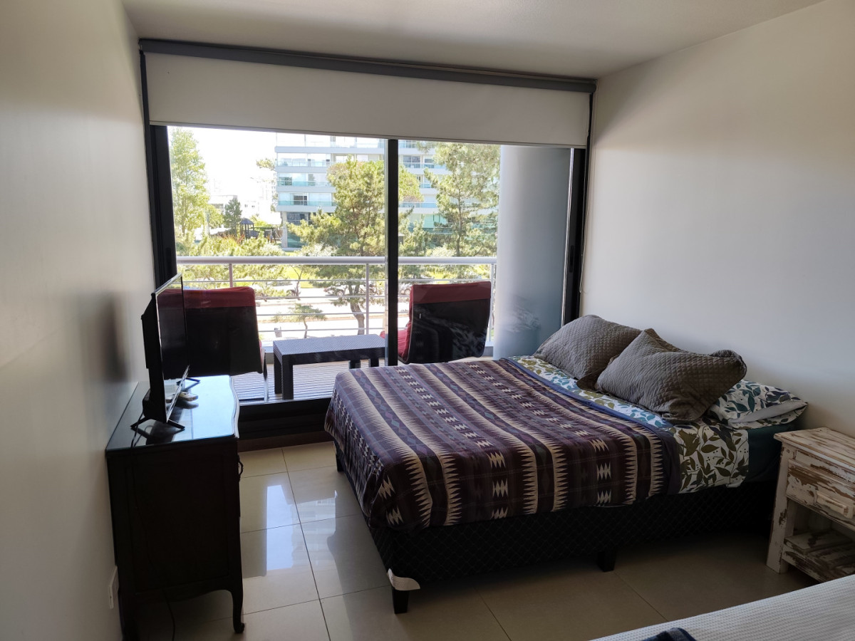 Apartamento ID.273 - Venta apartamento dos dormitorios Punta del este edificio Tressesenta