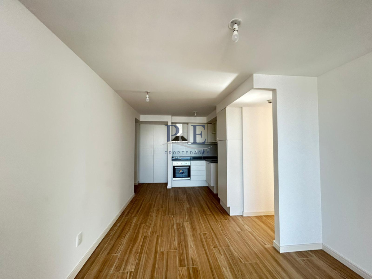 Venta apartamento dos dormitorios Punta del este playa Brava edificio Torre Gaugin - Imagen 4